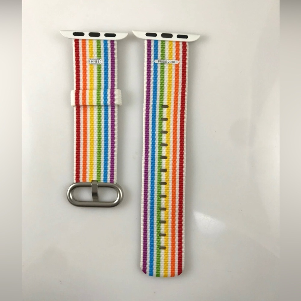 Original Apple Watch Woven
NYLON Band Pride 2018 Strap
38mm